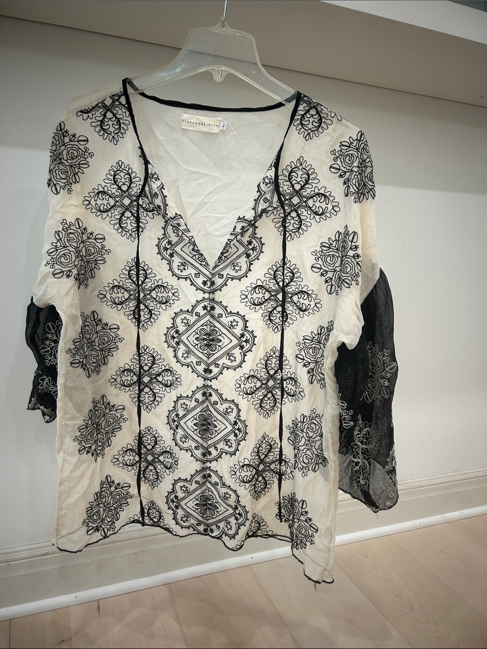 Embroidered V-Neck Tunic Top - Ivory with Black Detail 💯 silk